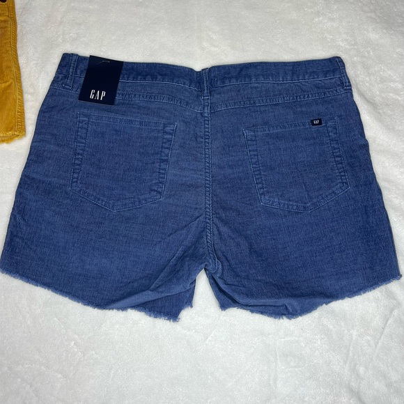 Gap Corduroy Shorts - 2 pair - Picture 4 of 7